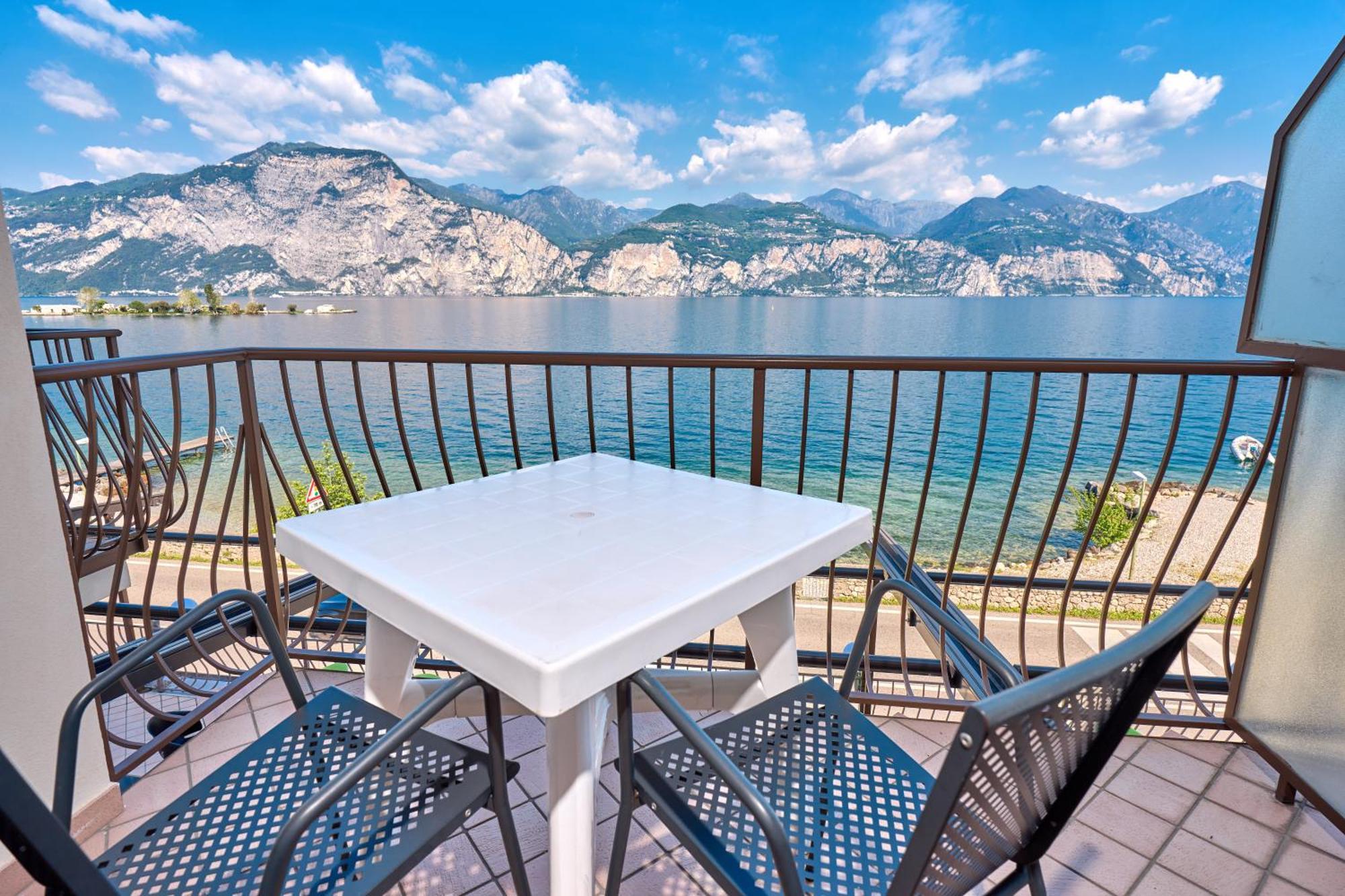 Locanda Bellavista Food&Rooms Malcesine Dış mekan fotoğraf