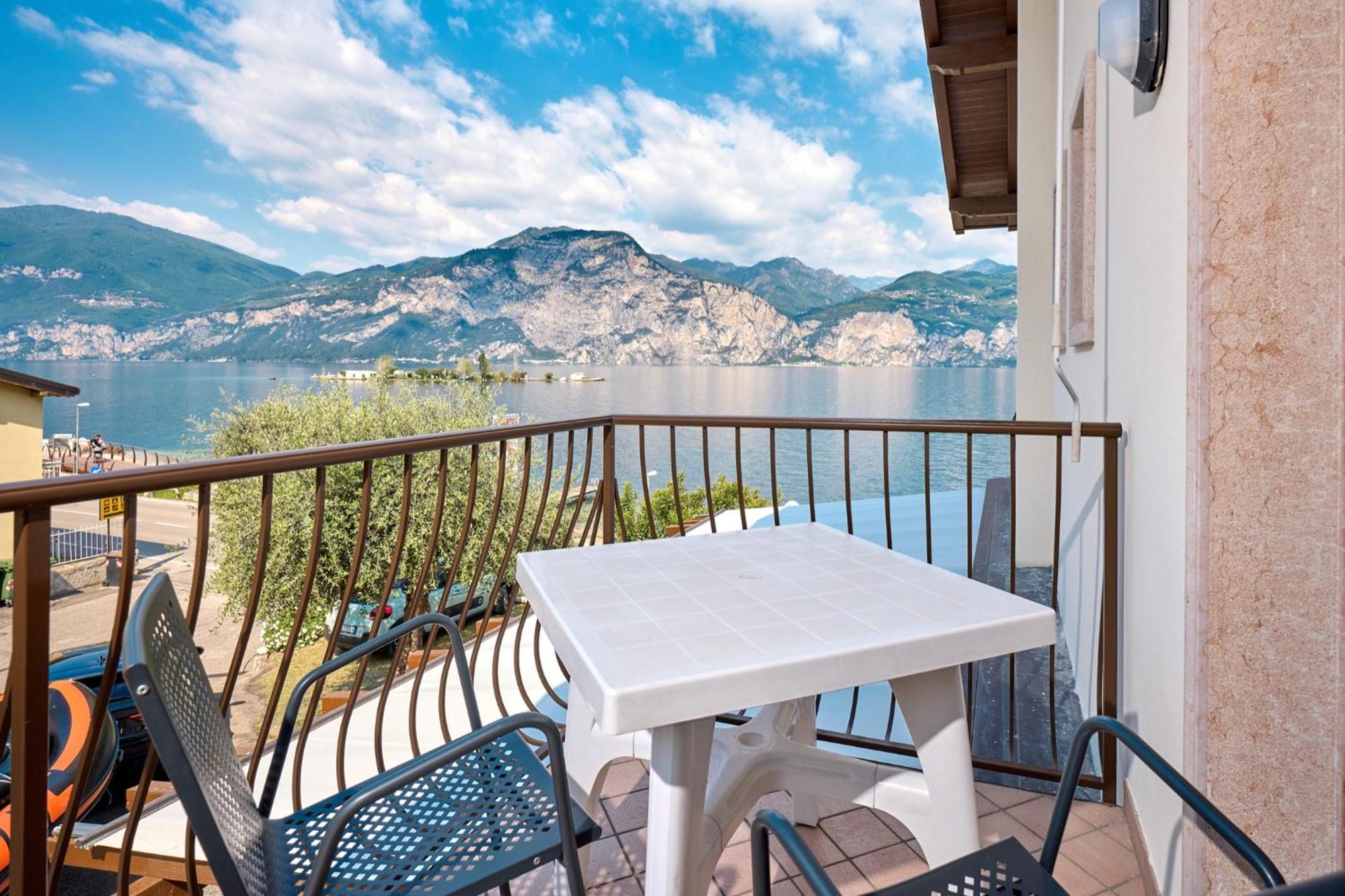 Locanda Bellavista Food&Rooms Malcesine Dış mekan fotoğraf
